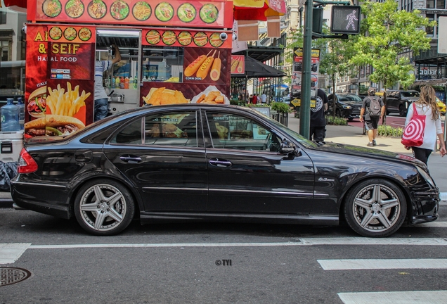 Mercedes-Benz E 63 AMG