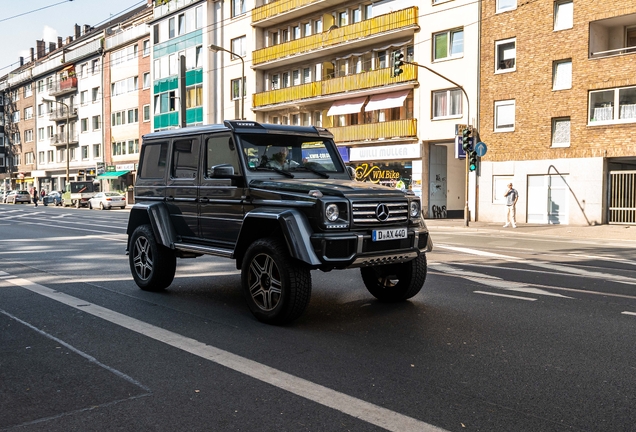 Mercedes-Benz G 500 4X4²