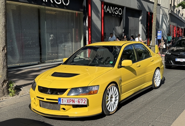 Mitsubishi Lancer Evolution IX