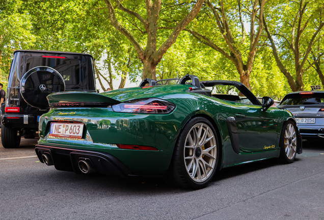 Porsche 718 Spyder RS Weissach Package