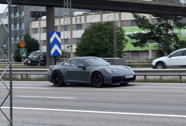 Porsche 992 Carrera 4 GTS MkII