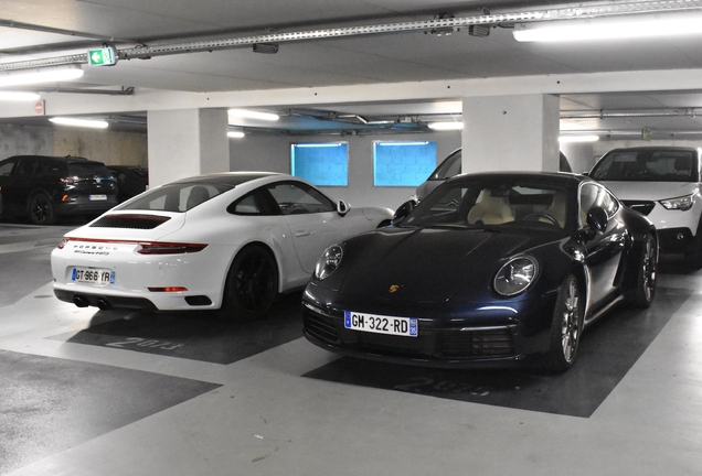 Porsche 992 Carrera 4S