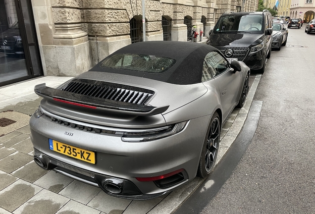 Porsche 992 Turbo S Cabriolet