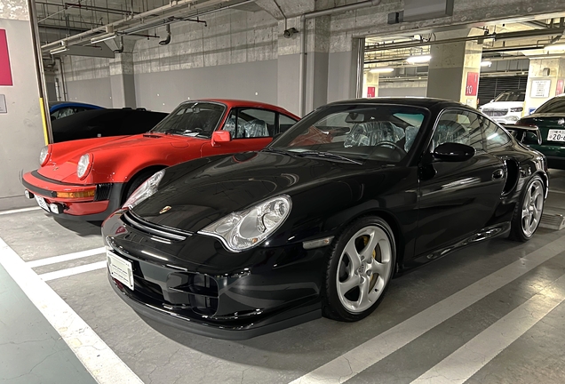 Porsche 996 GT2