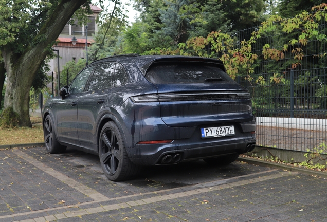 Porsche 9YA Cayenne Turbo E-Hybrid