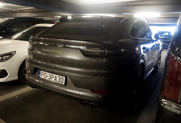 Porsche Cayenne Coupé Turbo S E-Hybrid