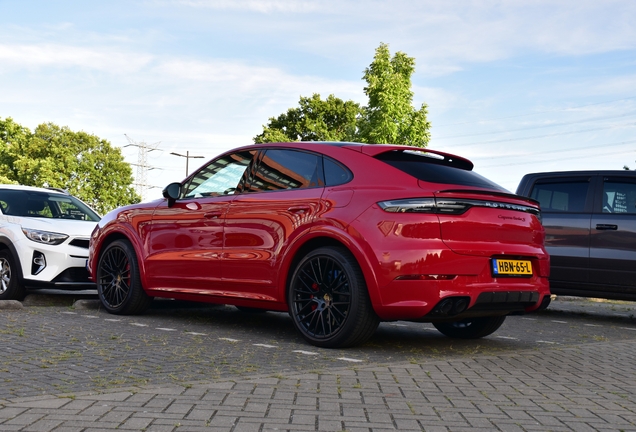 Porsche Cayenne Coupé Turbo S E-Hybrid