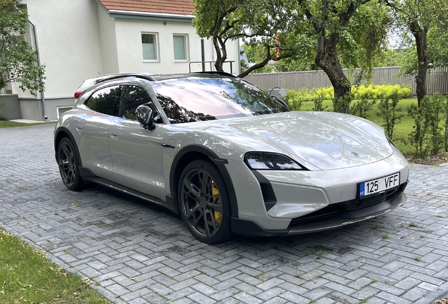 Porsche Taycan Turbo Cross Turismo MkII