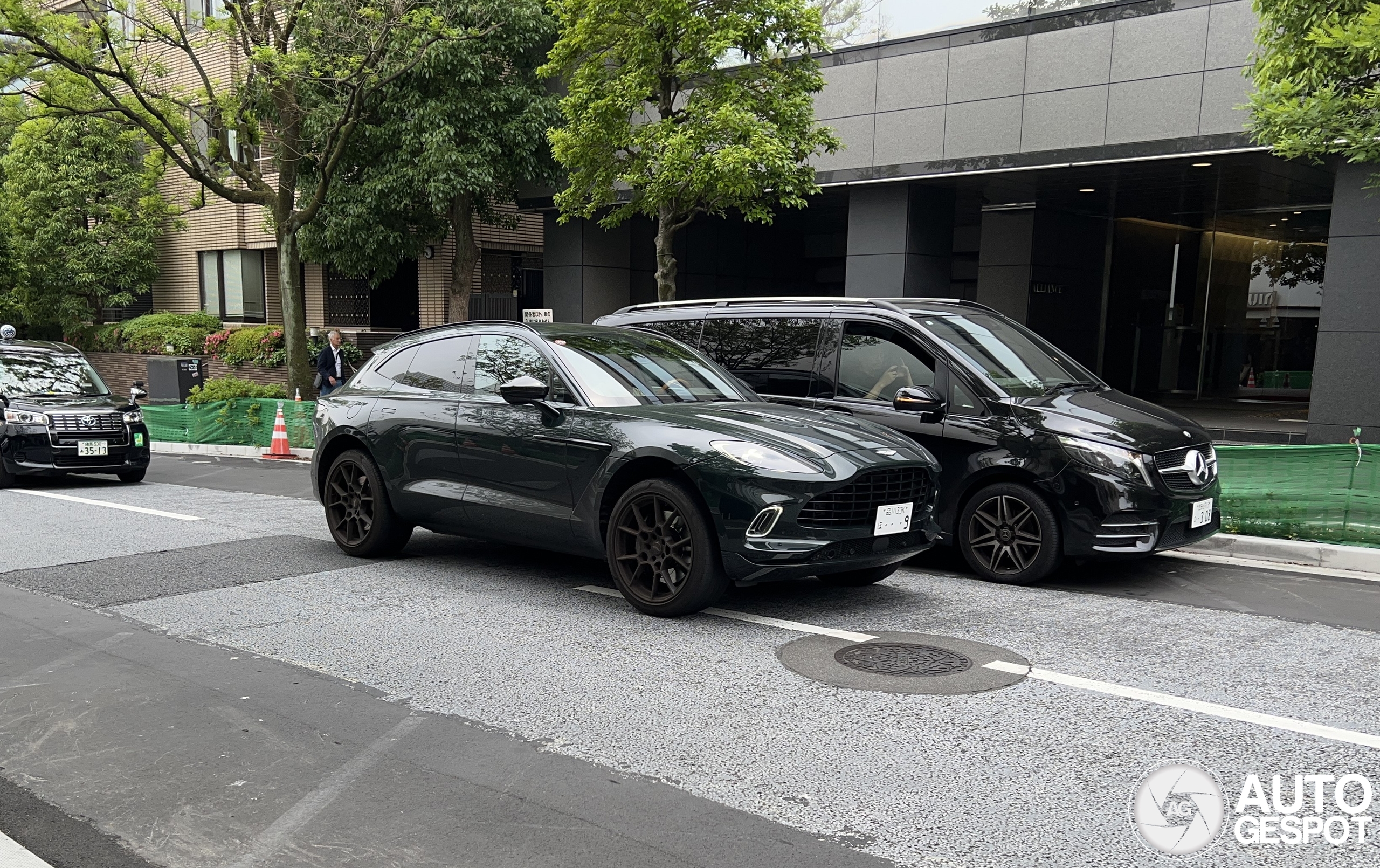 Aston Martin DBX