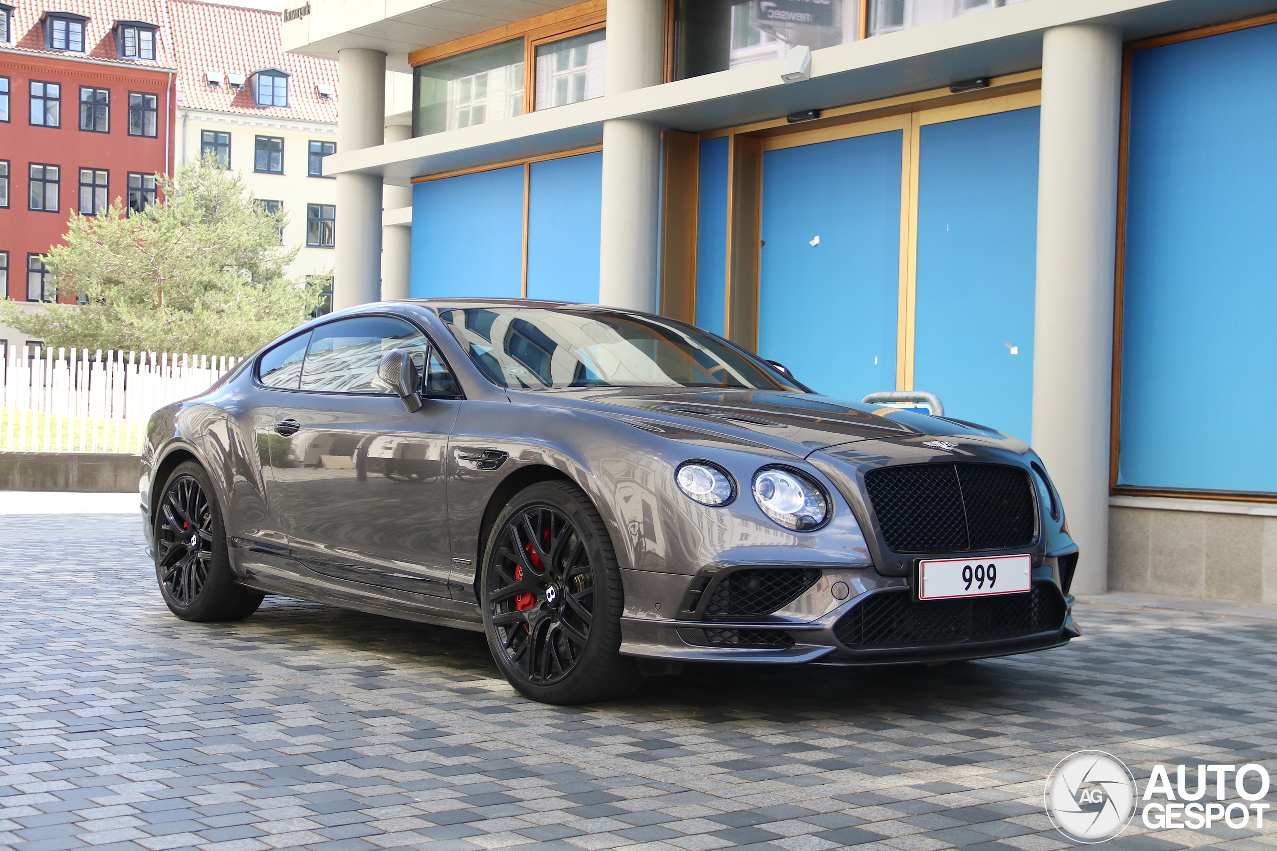 Bentley Continental Supersports Coupé 2018