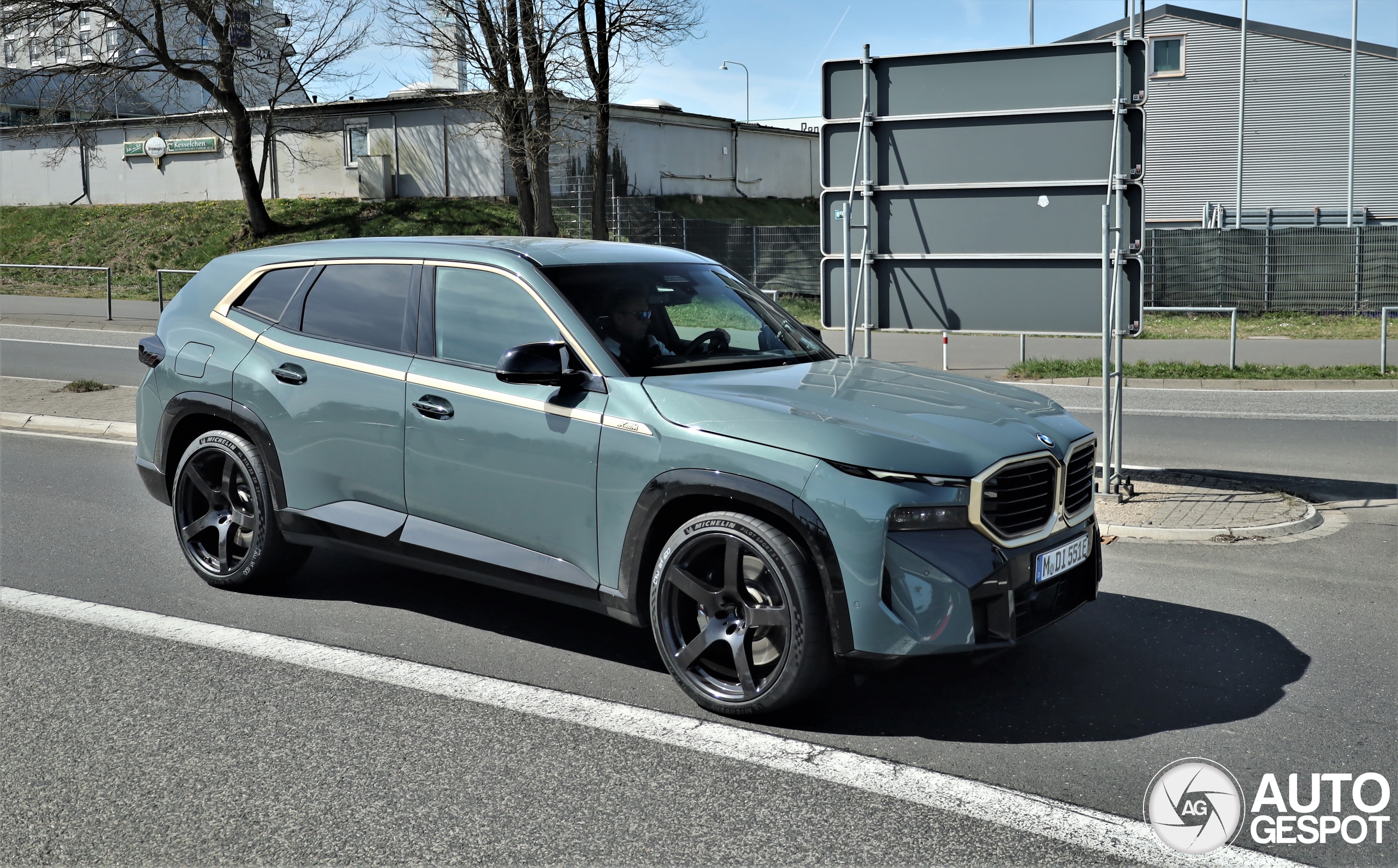 BMW XM G09