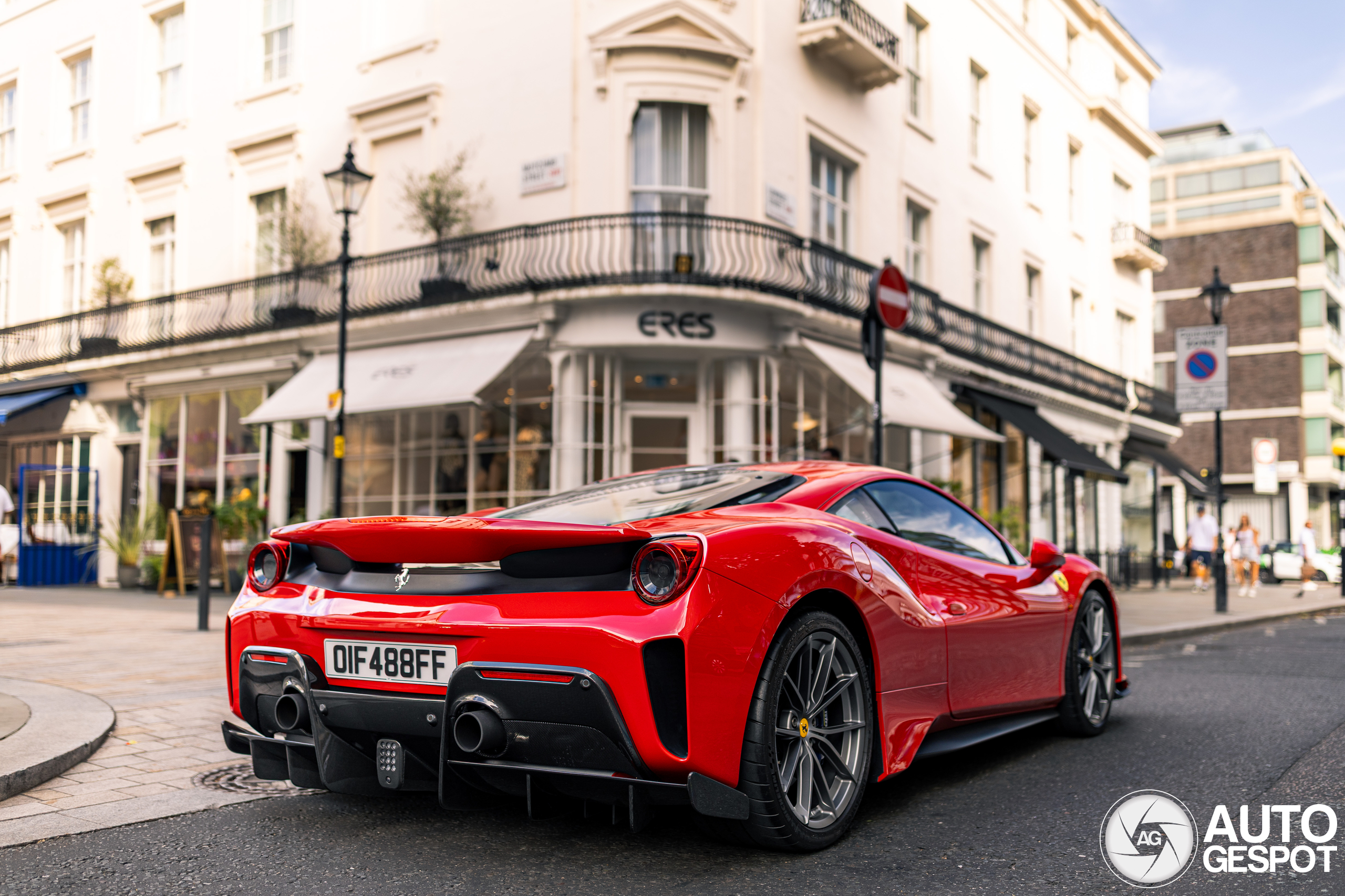 Ferrari 488 Pista