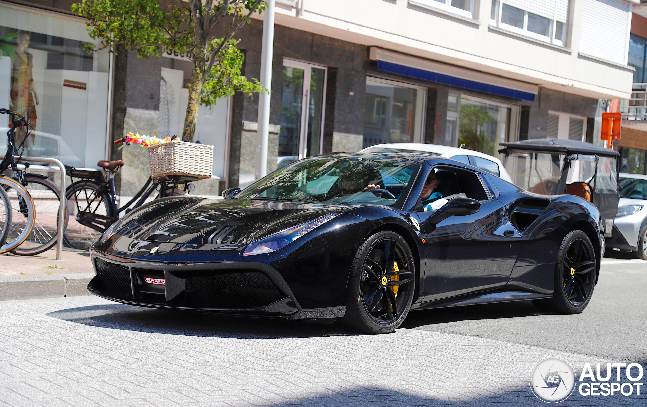 Ferrari 488 Spider