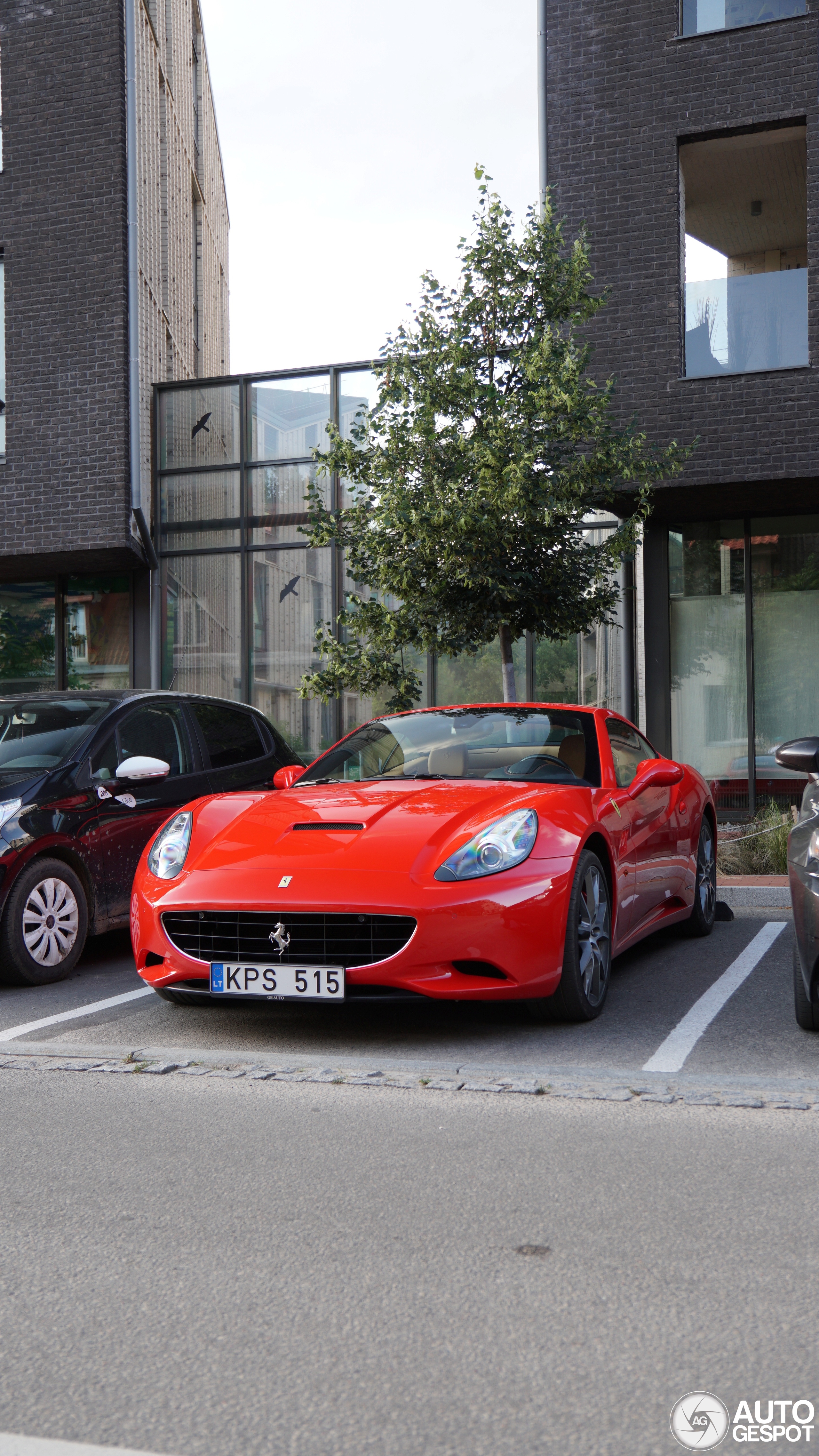 Ferrari California