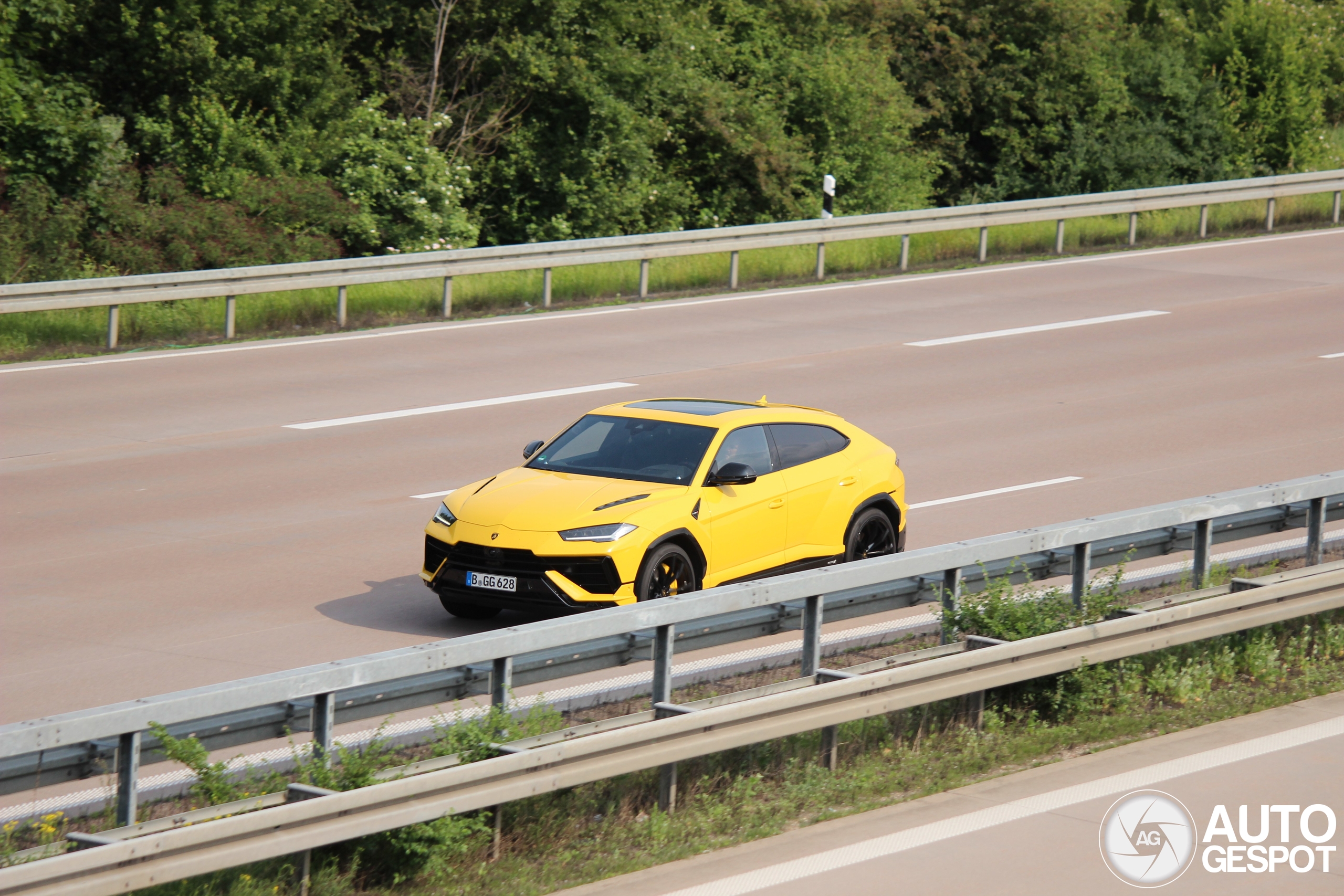 Lamborghini Urus S