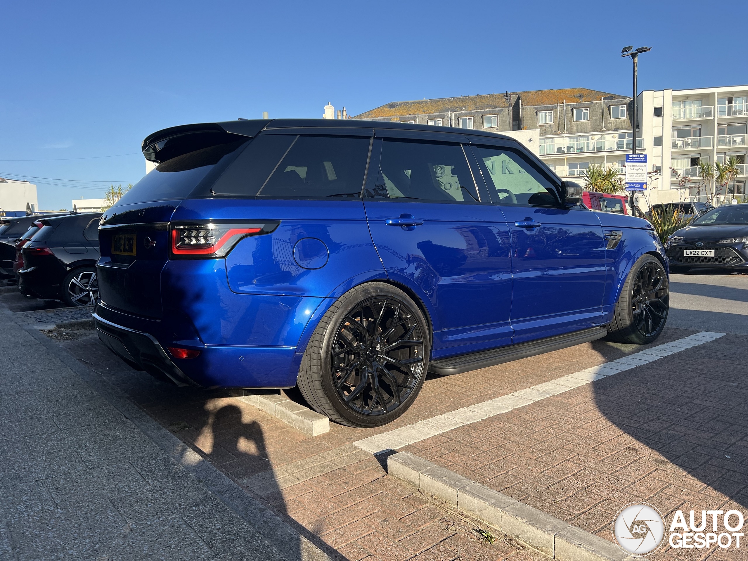 Land Rover Urban Edition Land Rover Urban Range Rover Sport SVR 2018 Carbon Edition - 13 July ...