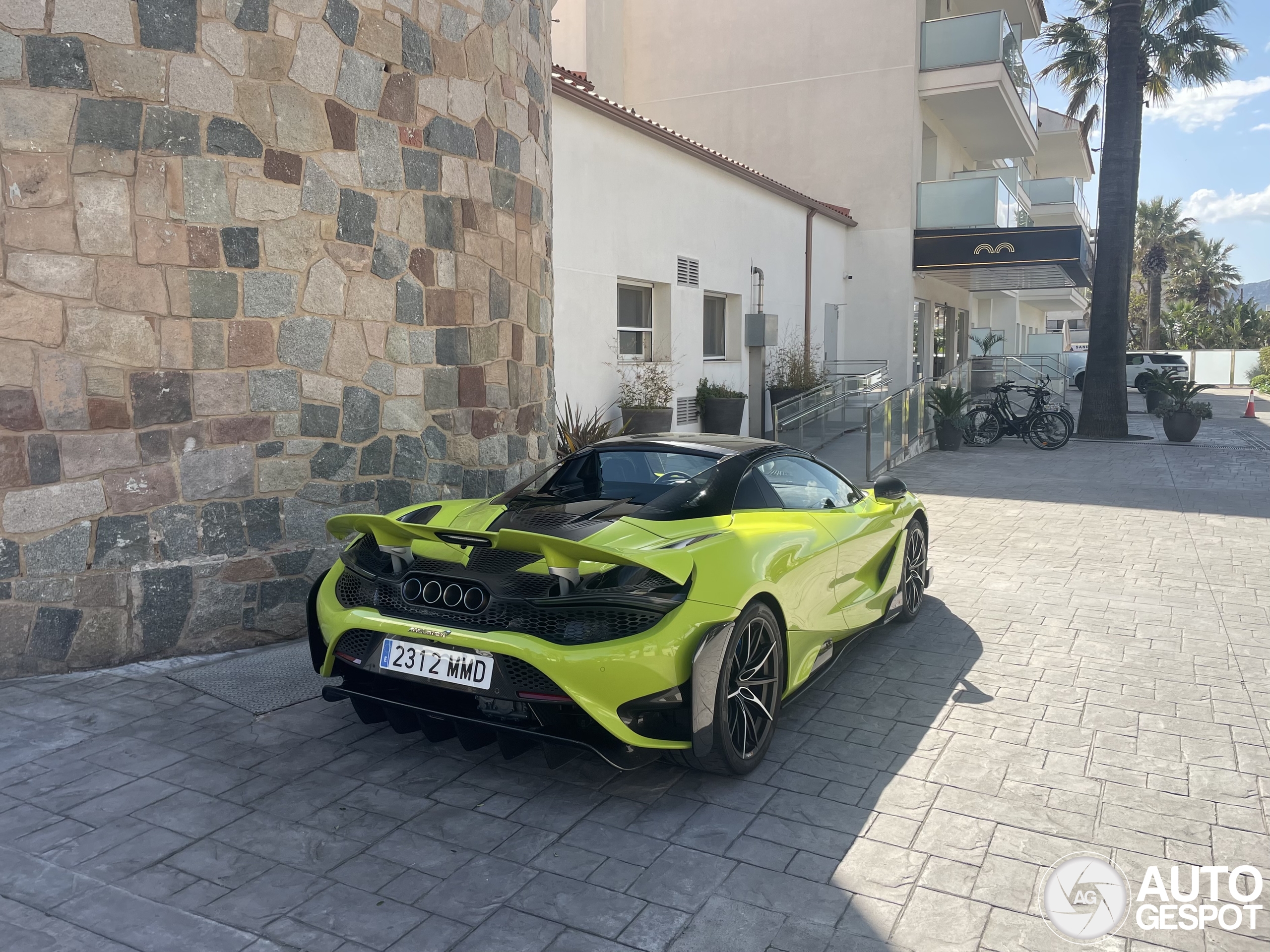 McLaren 765LT Spider
