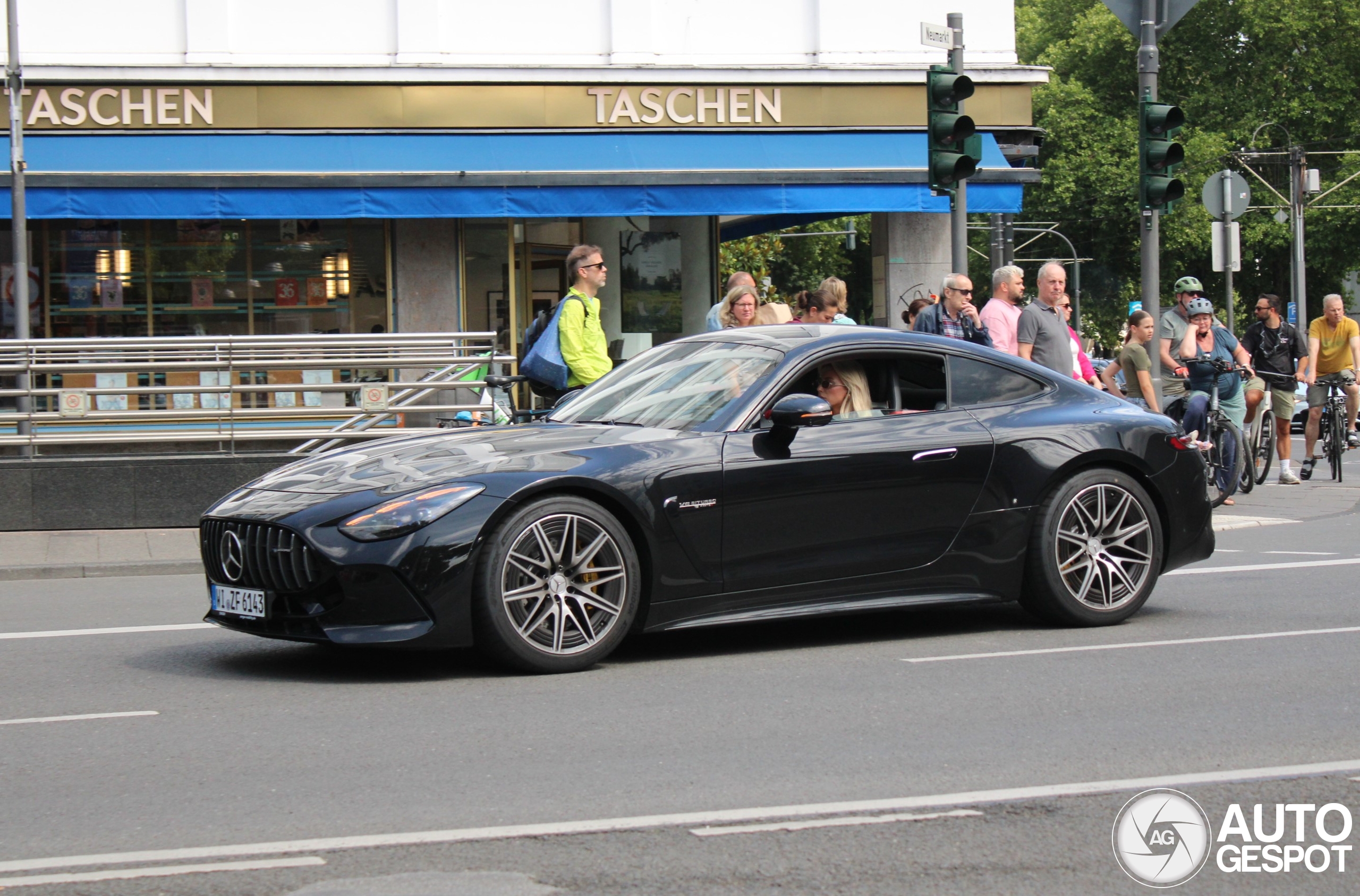 Mercedes-AMG GT 63 C192