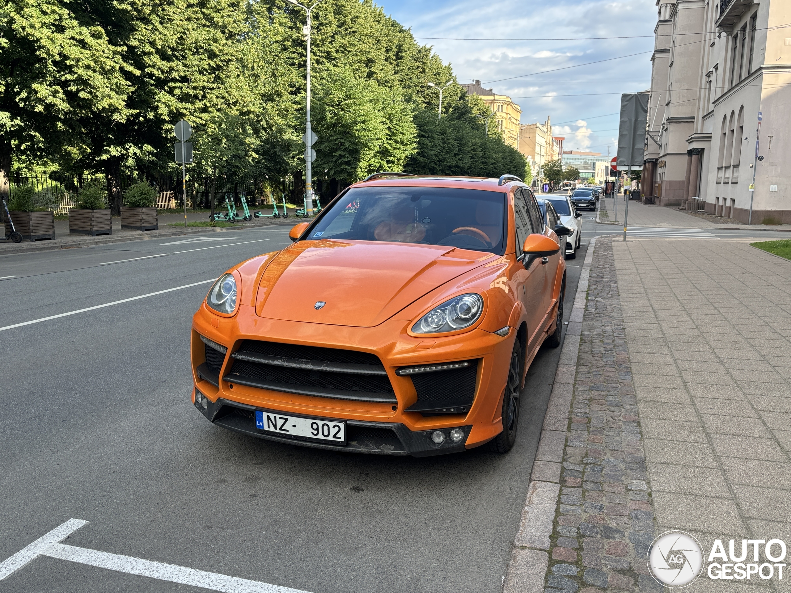 Porsche 958 Cayenne GTS Lumma CLR 558 GT