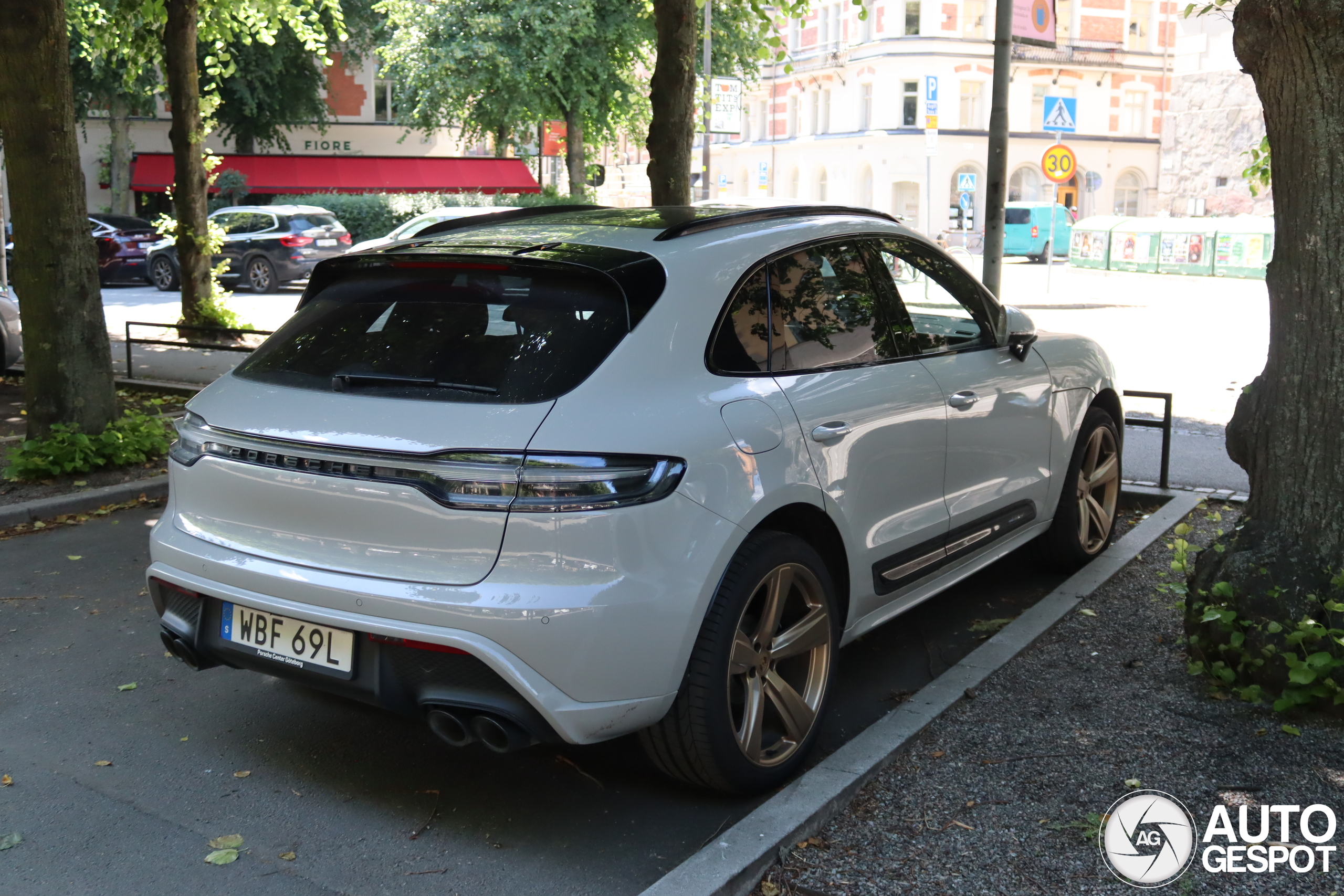Porsche 95B Macan GTS MkIII