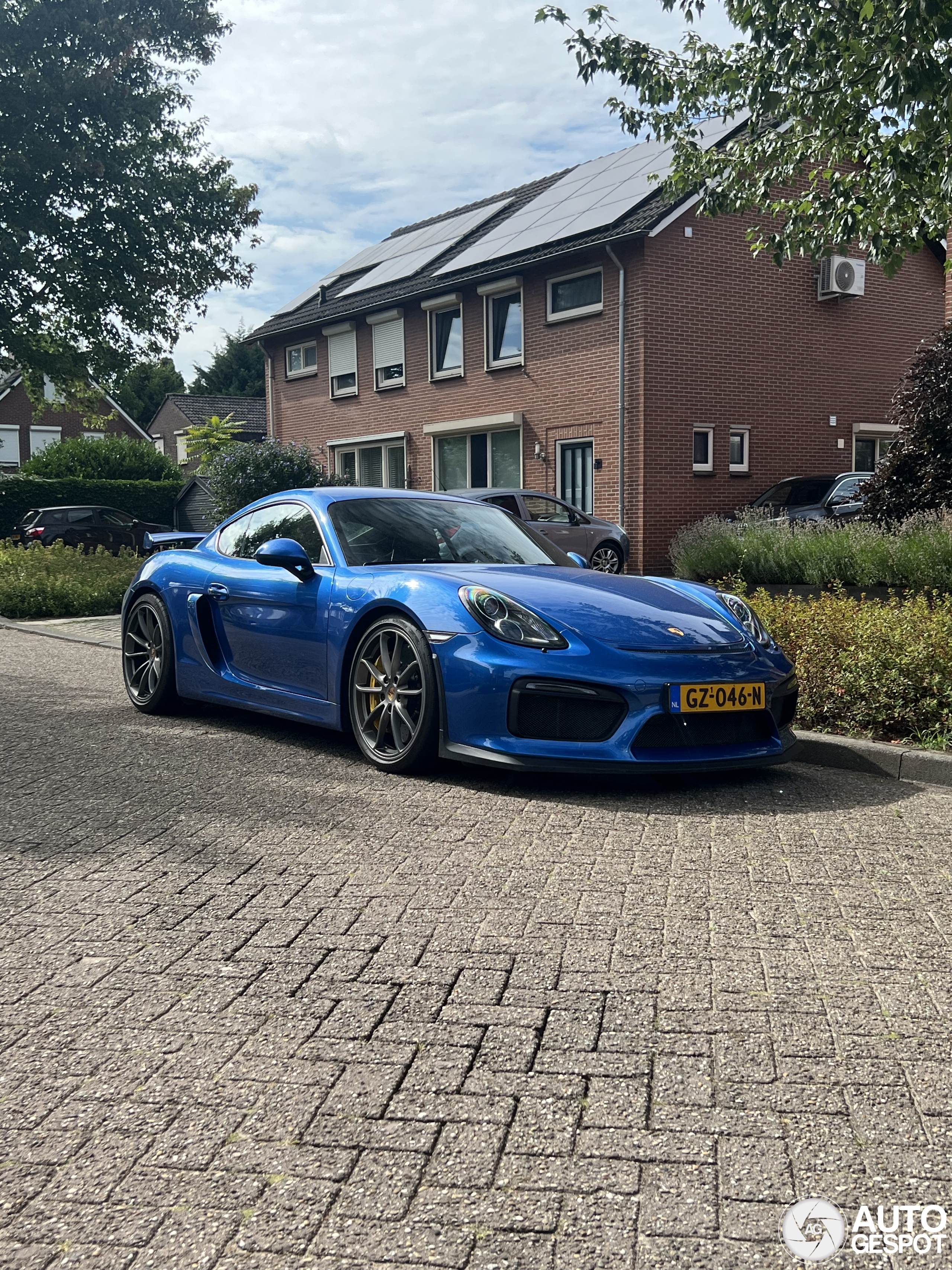 Porsche 981 Cayman GT4