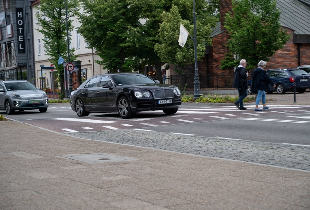 Bentley Flying Spur V8