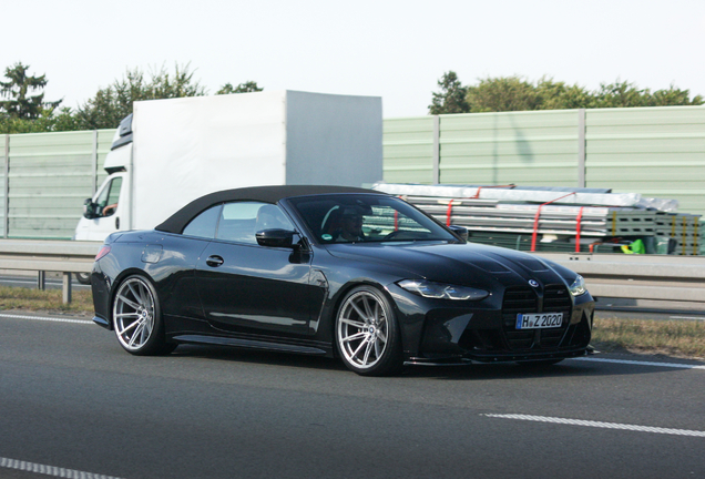 BMW M4 G83 Convertible Competition