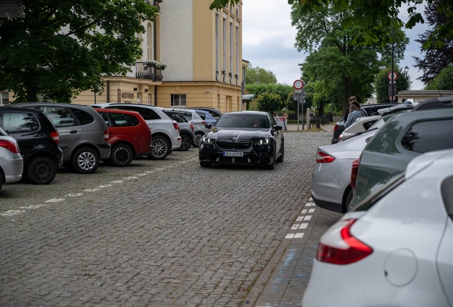 BMW M5 G90