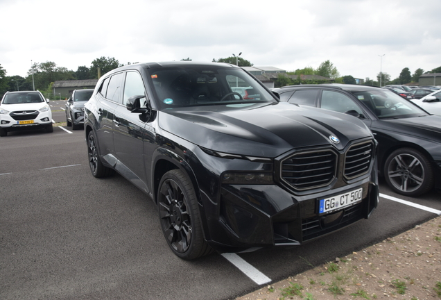 BMW XM G09