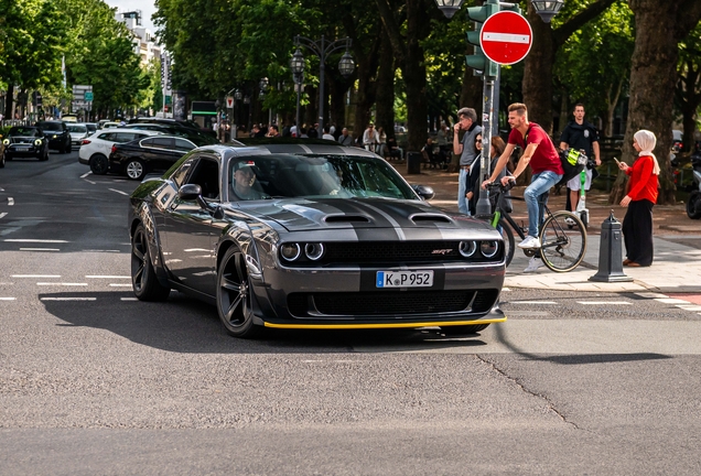 Dodge Challenger SRT Hellcat Widebody