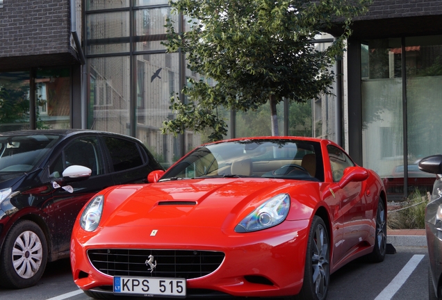 Ferrari California