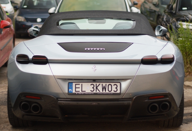 Ferrari Roma Spider