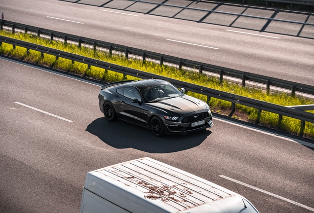 Ford Mustang GT 2015