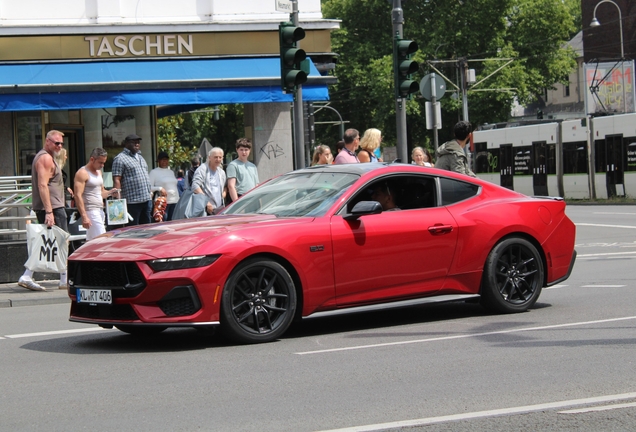 Ford Mustang GT 2024