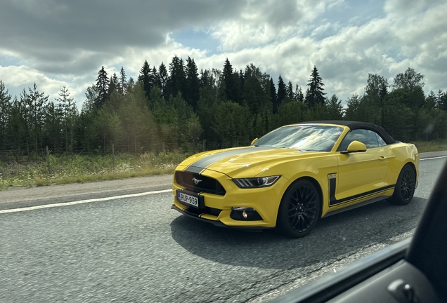 Ford Mustang GT Convertible 2015