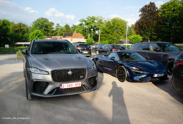 Jaguar F-PACE SVR 2021