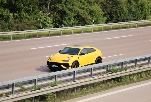 Lamborghini Urus S