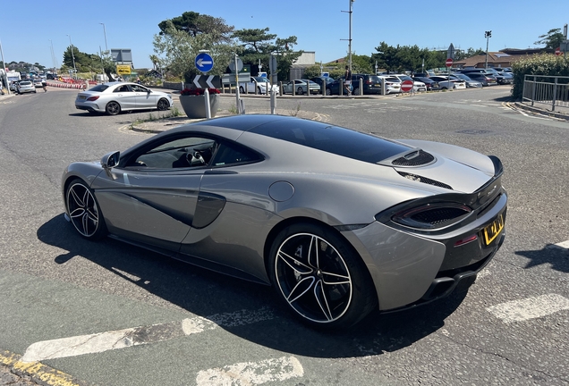 McLaren 570GT