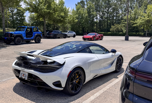 McLaren 750S