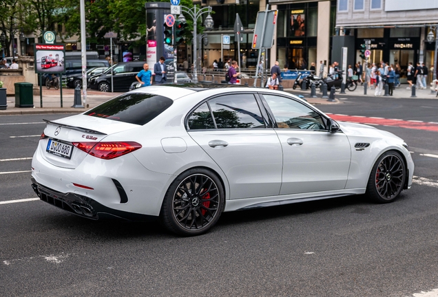 Mercedes-AMG C 63 S E-Performance W206