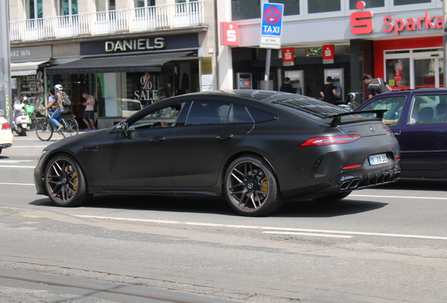 Mercedes-AMG GT 63 S X290