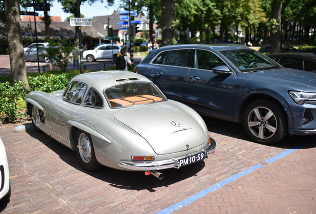 Mercedes-Benz 300SL Gullwing