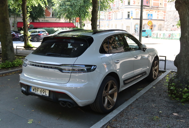 Porsche 95B Macan GTS MkIII