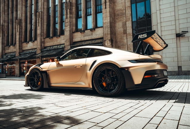 Porsche 992 GT3 RS Weissach Package