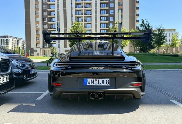 Porsche 992 GT3 RS Weissach Package