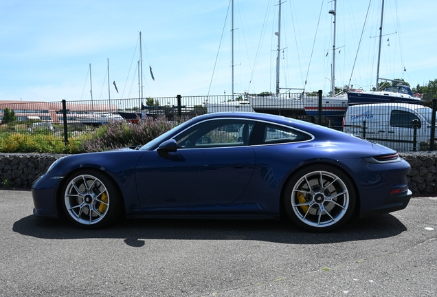 Porsche 992 GT3 Touring