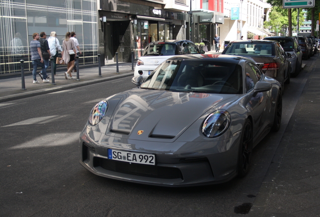 Porsche 992 GT3 Touring