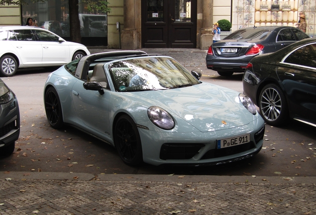 Porsche 992 Targa 4 GTS