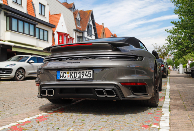 Porsche 992 Turbo Cabriolet