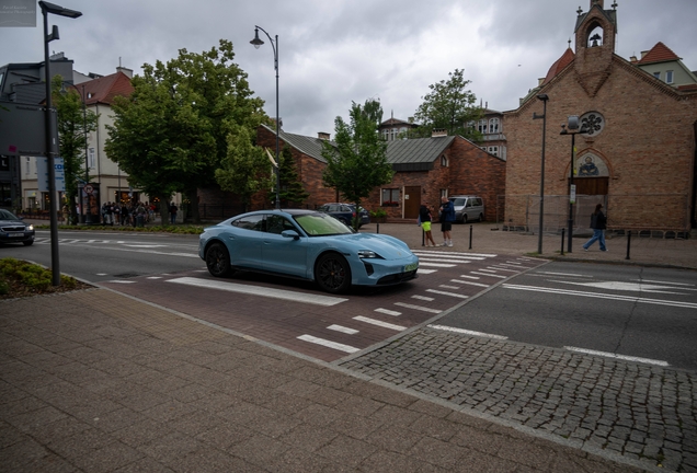 Porsche Taycan GTS